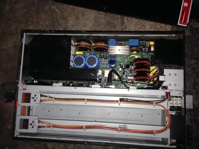 Alt view image 2 of 5 - For APC UPS SURT3000UXICH 2700W Pure Sine Wave Online UPS Uninterruptible Power Supply