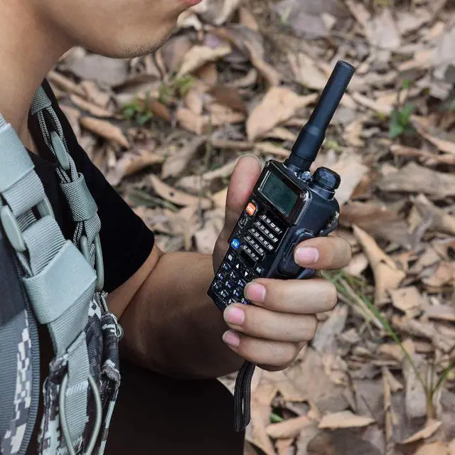 Alt view image 4 of 7 - Bingfu Dual Band VHF UHF 136-174MHz 400-470MHz Ham Radio Antenna Two Way Radio Walkie Talkie 2.5 inch Mini Soft Whip SMA Female Antenna 4-Pack for Kenwood Wouxun Baofeng BF-F8HP UV-5R UV-82 BF-888S