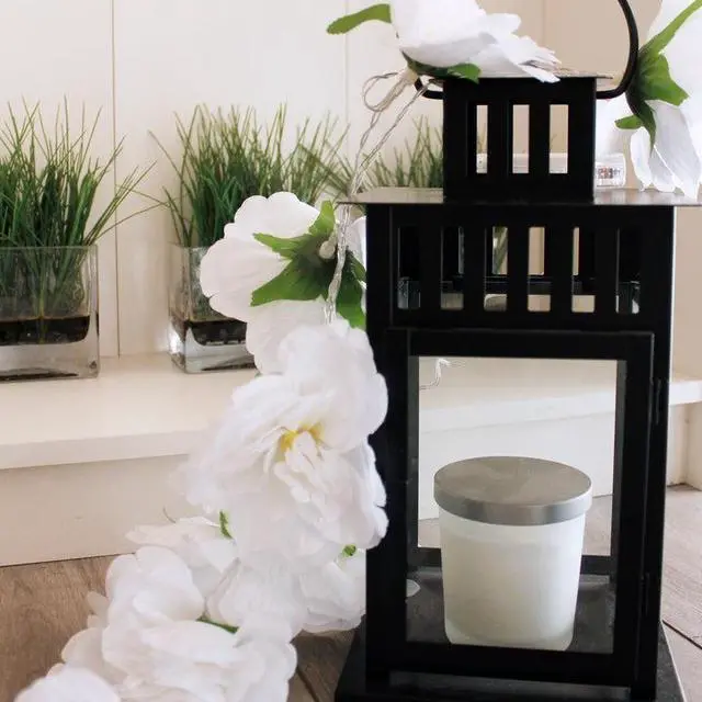 Main image of "8 LED Large White Flower String Lights Warm White (Battery Operated)