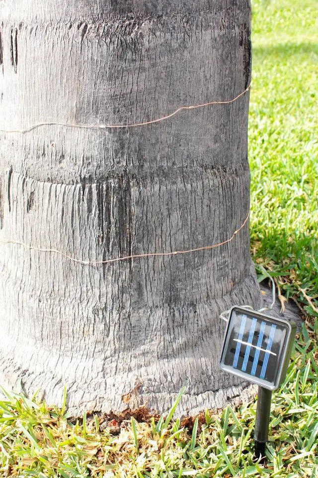 Alt view image 2 of 4 - Solar Powered 200 LED Copper Wire Fairy Light 72' 8 Light Modes