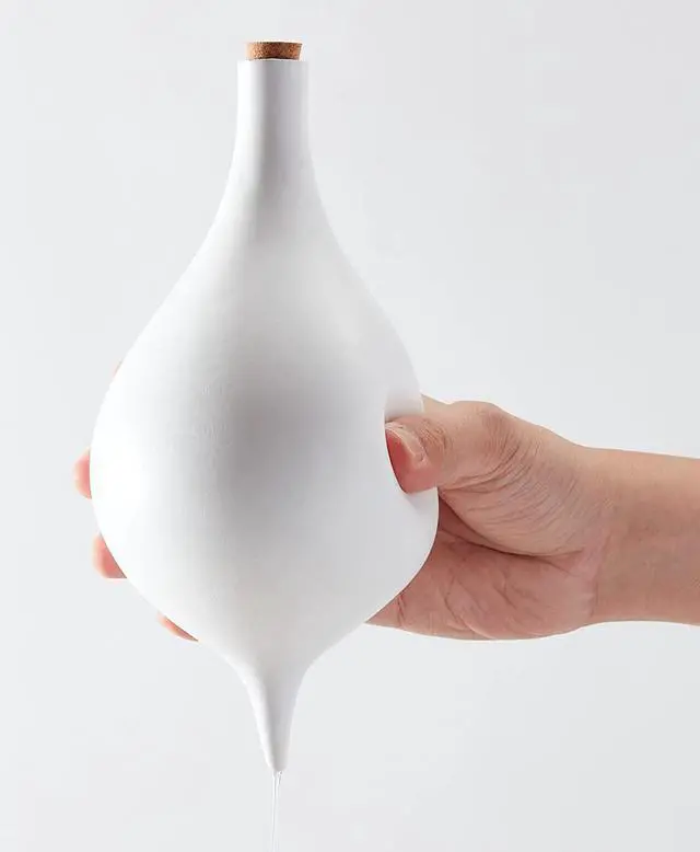 Alt view image 4 of 7 - Superflex 3D Printer Resin, Softness 80A Simulating Flexible Rubber, Made in Korea by 3DMaterials (500g, Clear)