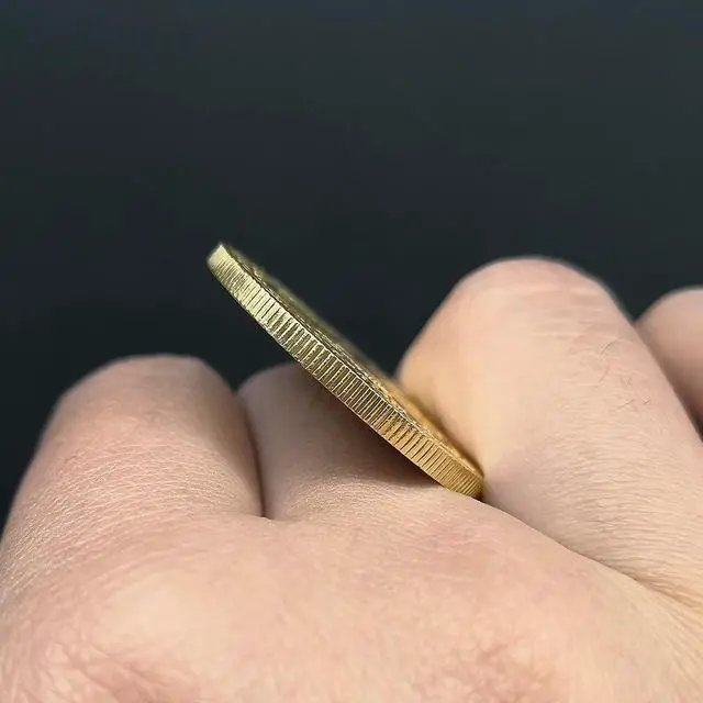 Alt view image 4 of 6 - USA 1974 President Kennedy Tooth Punk Hobo Skull Retro Art Magic Coin Silver Plated Dollar Novelty Coin (Brass)