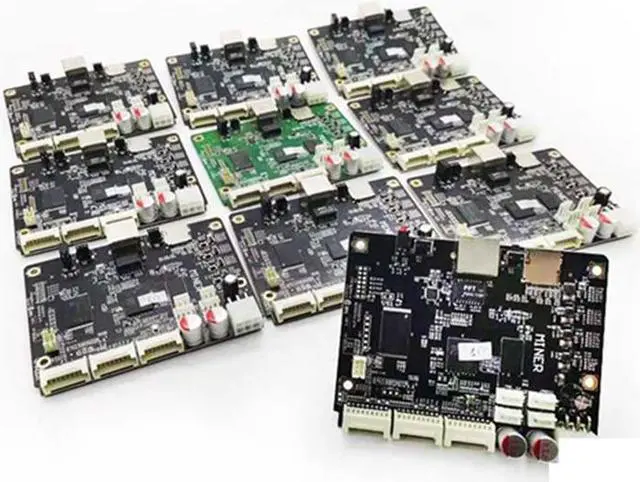 Alt view image 6 of 7 - Antminer S17e control board C55 ZYNQ 7007 Version