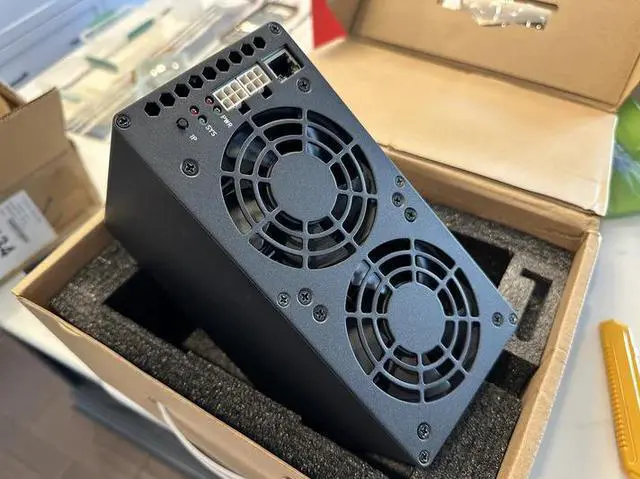 Alt view image 5 of 5 - GOLDSHELL New KA BOX Pro 1.6Th/s Kaspa Miner 600W KAS Crypto Mining Machine Kaspa Asic Miner KAS Miner Low Noise Good for Home Mining