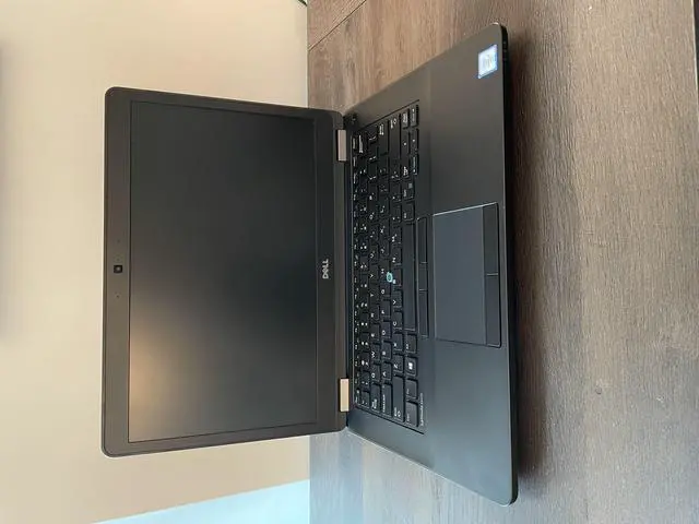 Alt view image 4 of 7 - Dell Latitude E5470 Core i5-6200U 2.30 GHz 256 GB 8 GB