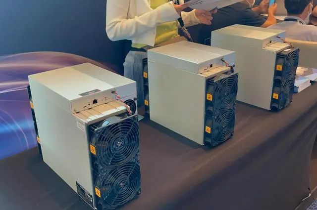 Alt view image 5 of 6 - Powerful BTC Mining Machine Bitmain Antminer S19XP 141T High hashrate than S19Pro 110T 104T