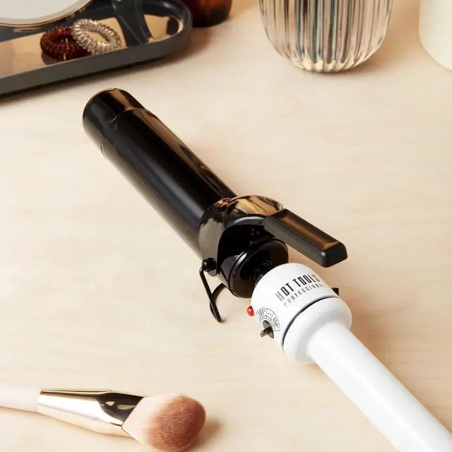 Alt view image 5 of 7 - Hot Tools Pro Artist Nano Ceramic Curling Iron/Wand | For Smooth, Shiny Hair (1-1/2 in)
