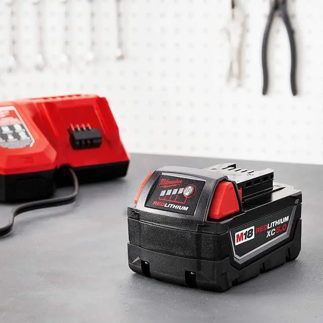 Alt view image 4 of 4 - Milwaukee 48-11-1850 M18 Redlithium 5.0Ah Bat Pack