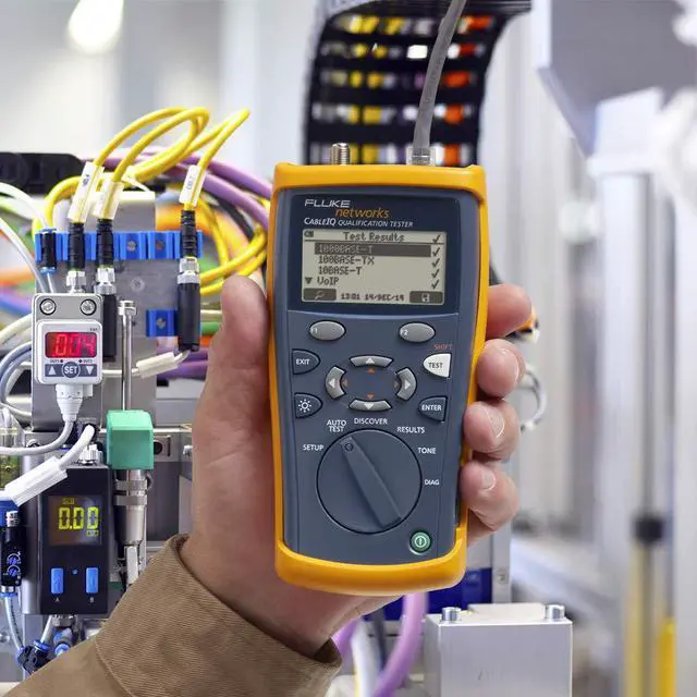Alt view image 6 of 7 - Fluke Networks CIQ-100 Copper Qualification Tester, Qualifies and Troubleshoots Category 5-6A Cabling for 10/100/Gig Ethernet, Coax and Voip