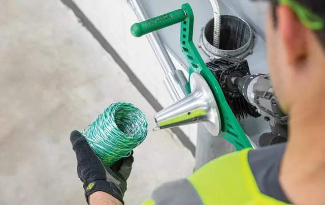 Alt view image 3 of 4 - Greenlee G1 - Versi-Tugger Handheld 1,000 lb Puller