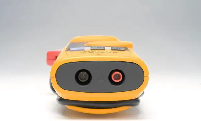 Alt view image 3 of 6 - Fluke 365 Detachable Jaw True-RMS AC/DC Clamp Meter
