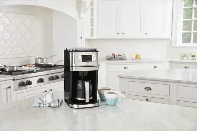 Alt view image 5 of 5 - Cuisinart Fully Automatic Burr Grind & Brew, 12-Cup Glass, Silver - DGB-800