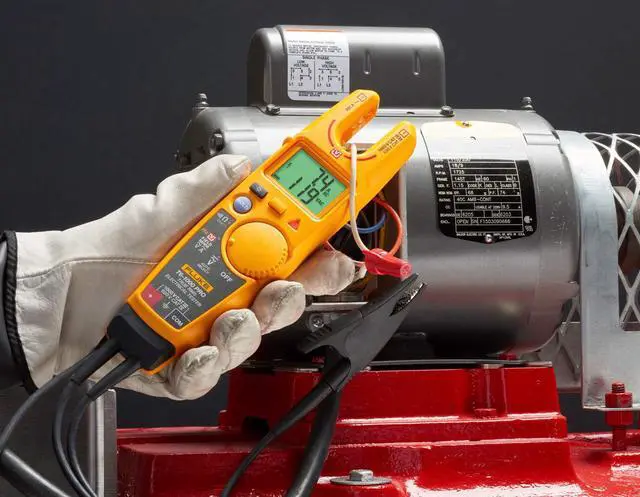 Alt view image 4 of 4 - Fluke T6-1000 pro Electrical Tester Fieldsense 1000V AC/DC True RMS&Fluke case