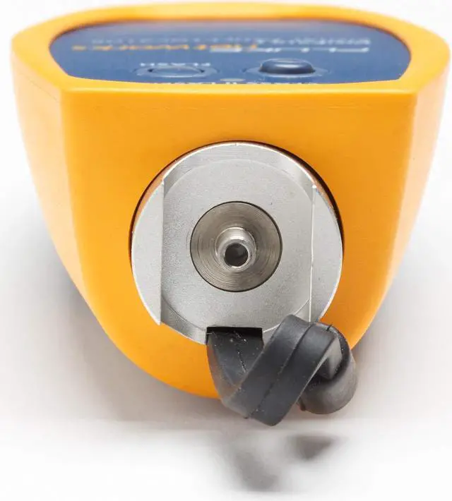 Alt view image 3 of 3 - Fluke Networks VISIFAULT Visual Fault Locator Fiber Cable Continuity Tester with 2.5mm Universal Adapter