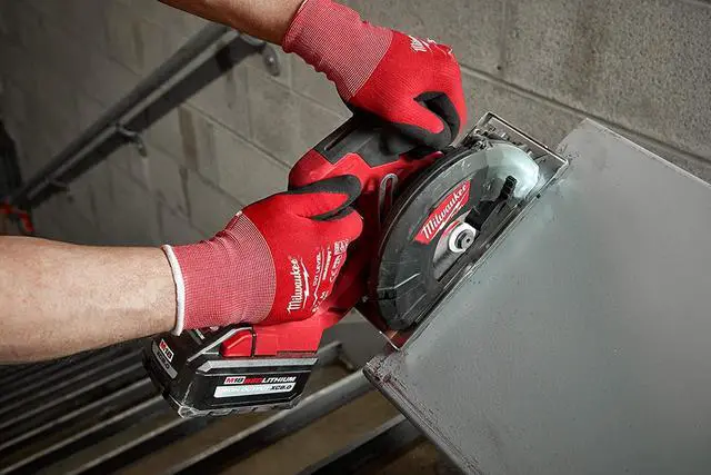 Alt view image 3 of 4 - Milwaukee 48-11-1880 M18 REDLITHIUM HIGH OUTPUT 18v 8.0 Ah Lithium-Ion Battery Pack