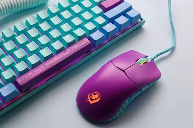Alt view image 4 of 4 - Ducky x MK Frozen Feather Lightweight RGB Gaming Mouse