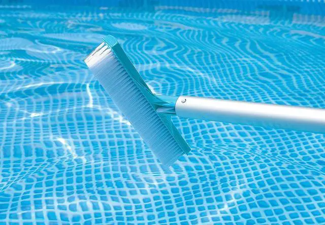 Alt view image 2 of 5 - Intex 28003E Deluxe Pool Maintenance Kit for Above Ground Pools