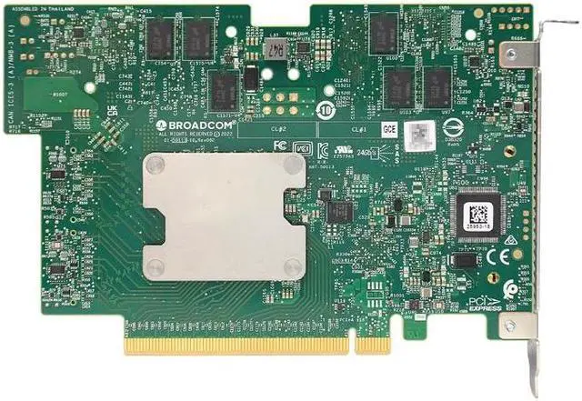 Alt view image 2 of 3 - LSI Broadcom MegaRAID 9670W-16i - Storage controller 16 Channel SATA 6Gb/s / SAS 24Gb/s / PCIe 4.0 NVMe