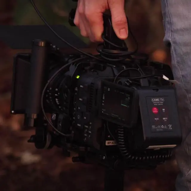 Alt view image 2 of 7 - Mini V Mount Battery 99Wh 6875mAh 15A Draw Rechargeable V-Mount with 2 D-TAP & 1 USB for Blackmagic BMPCC 4k/6K Pro/Sony FX6/Red Komodo/Canon C70/Z cam E2,Video Lights,Monitors