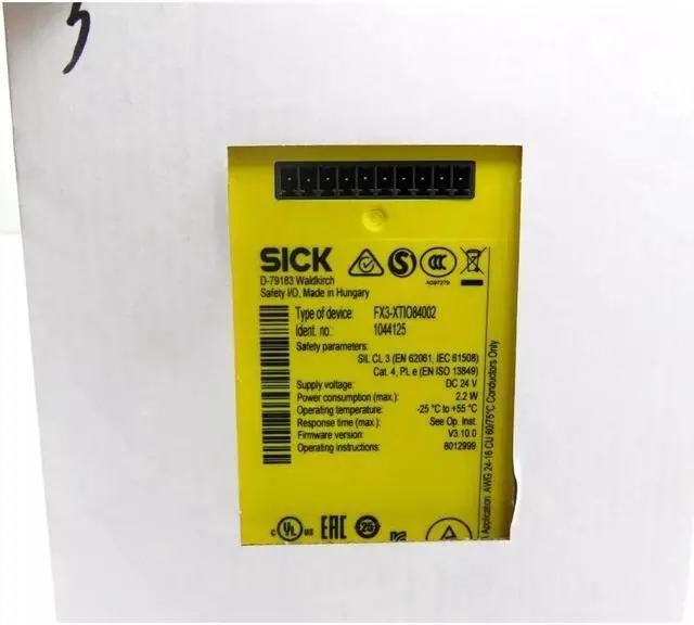 Main image of SICK FX3XTIO84002 1044125 FX3-XTIO84002/1044125 Safety Relay V3.10.0