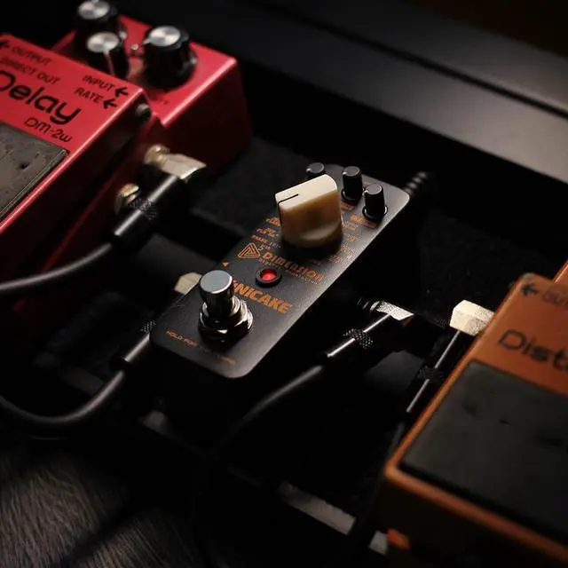 Alt view image 7 of 7 - Modulation Pedal Modulation Guitar Pedal Phaser Flanger Chorus Tremolo Vibrato Autowah Guitar Effects Pedal 11 Modes