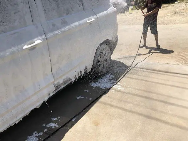 Alt view image 7 of 7 - Foam Cannon, Compatible with Sun Joe SPX Series Pressure Washer, with 5 Nozzle Tips, 1/4 Inch Quick Connector