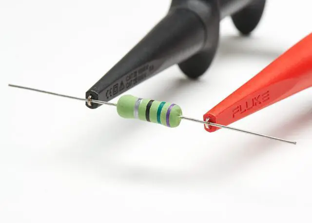 Alt view image 7 of 7 - Fluke TLK282 SureGrip Deluxe Automotive Test Lead Kit