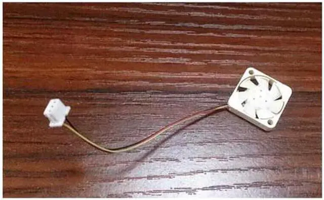 Alt view image 2 of 4 - 17MM DC5V 3 Wires 3 Pins Waterproof Micro Cooling Fan