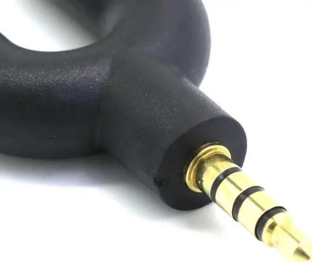 Alt view image 4 of 6 - 1Pcs Headphone Microphone Splitter 3.5mm Audio Splitter U Jack to Headphone Microphone 2 Way U Splitter Converter Adaptor