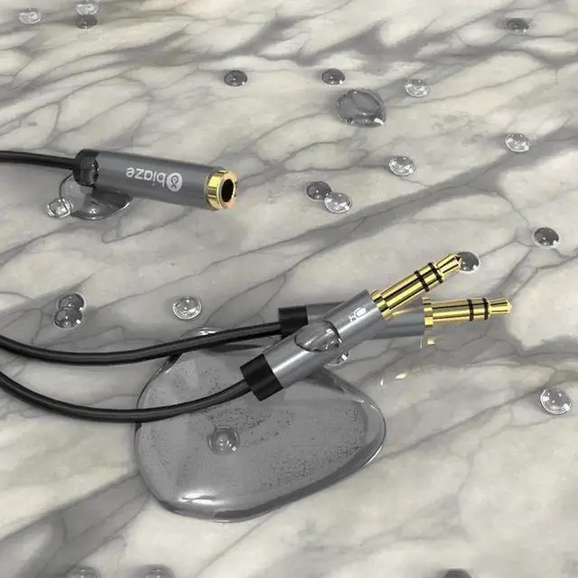 Alt view image 6 of 6 - 1Pcs Biaze Headphone Splitter 3.5mm Female to 2 Male for Computer 3.5mm Mic Audio Y Splitter Cable Headset to PC Converter Adapter