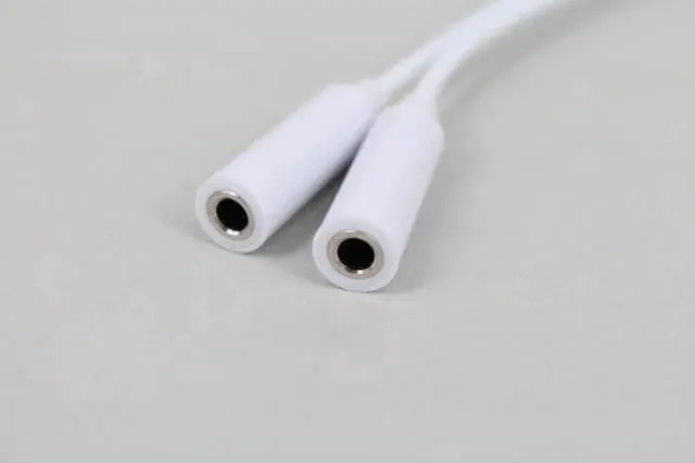 Alt view image 2 of 6 - 1Pcs Dinto 3.5mm jack 1 Male to 2 Female Headphone Stereo Earphone Headset Audio Splitter Adapter Cable For iPhone ipod Samsung