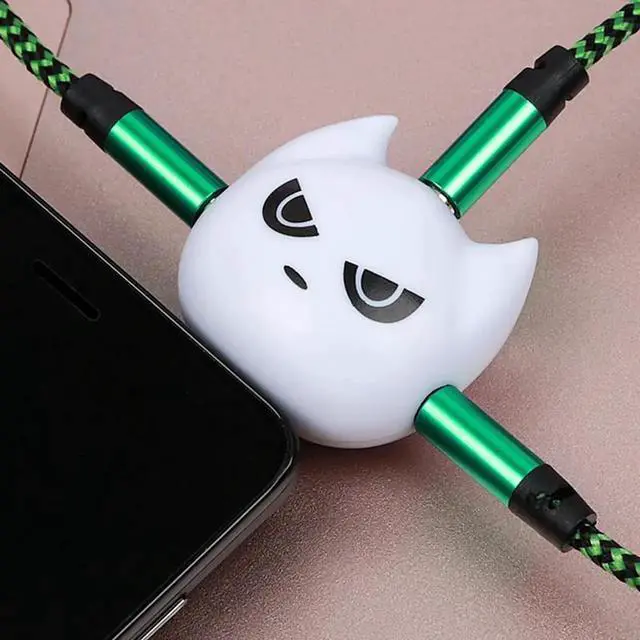 Main image of 1Pcs Lovely Bat 1 Male to 3 Female Earphone 3.5 Jack Audio Cable Adapter Dust Plug Music Share Splitter for Apple Iphone PC MP3 MP