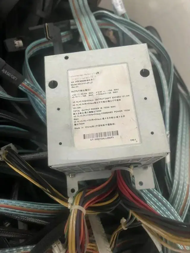 Main image of For RH2285 Server Power Backplane DD-3151-2F-LF