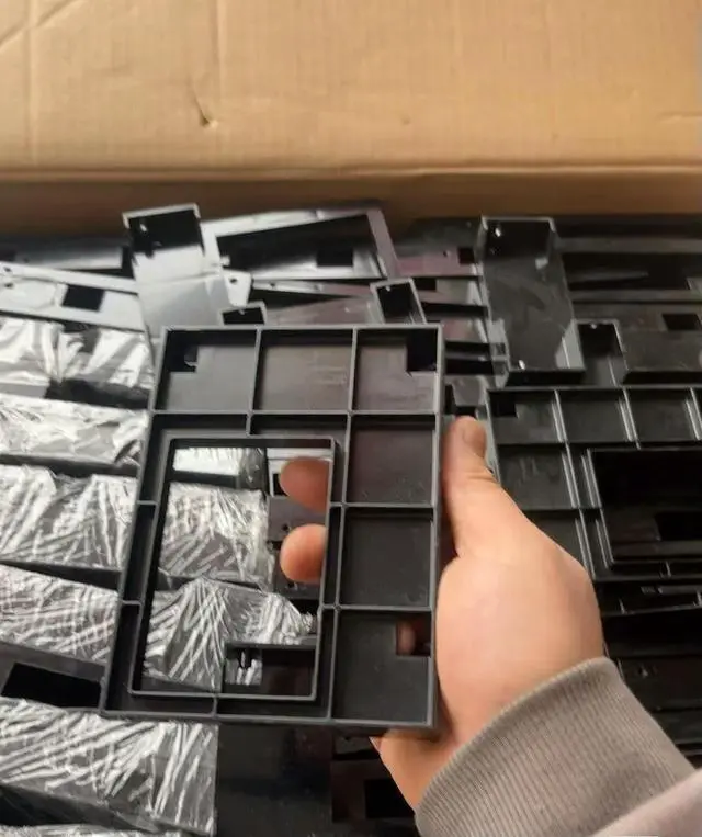 Main image of 2.5" SSD to 3.5" Tray HDD Caddy Sled Adapter 661914-001 for Gen8 G9 651314-001 774026-001