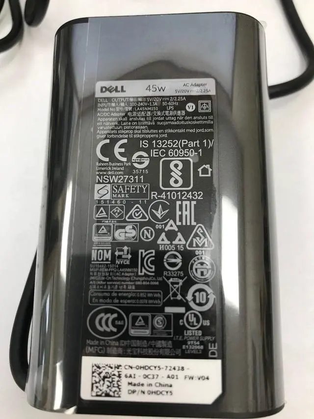 Alt view image 3 of 4 - New Genuine Dell AC Adapter Charger 0HDCY5 DA30NM150 8XTW5 08XTW5 T6V87 45W