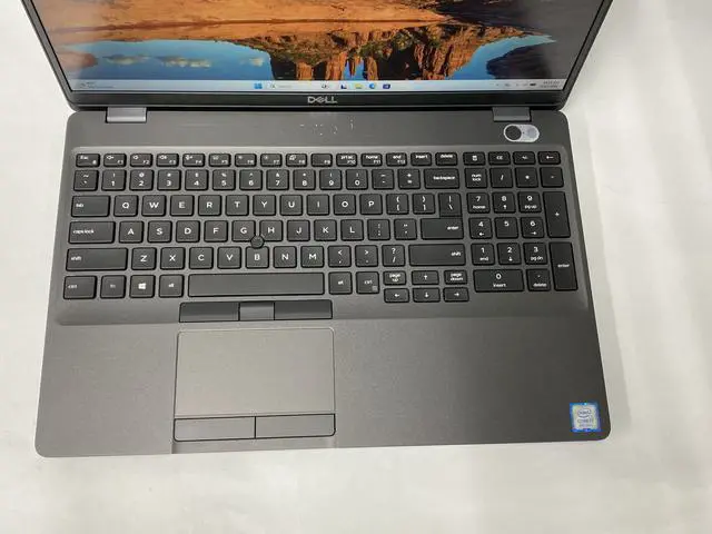Alt view image 2 of 7 - Dell - Precision 3540 - i7-8565u - 16GB - 256GB - 15" - 1920 x 1080 - Windows 11 Pro
