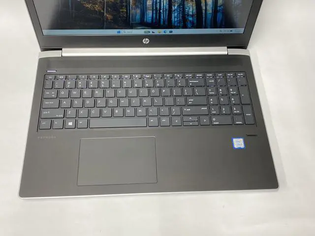 Alt view image 2 of 7 - HP - Probook 450 G5 - i5-8200U - 8GB - 256GB - 15.6" - 1920 x 1080 - Windows 11 Pro