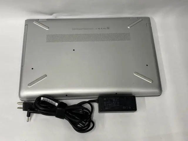 Alt view image 7 of 7 - HP - Pavilion 15-c060wm - Touch Screen - i5-7200U - 8GB - 128GB - 15.6" - 1366 x 768 - Windows 10 Pro