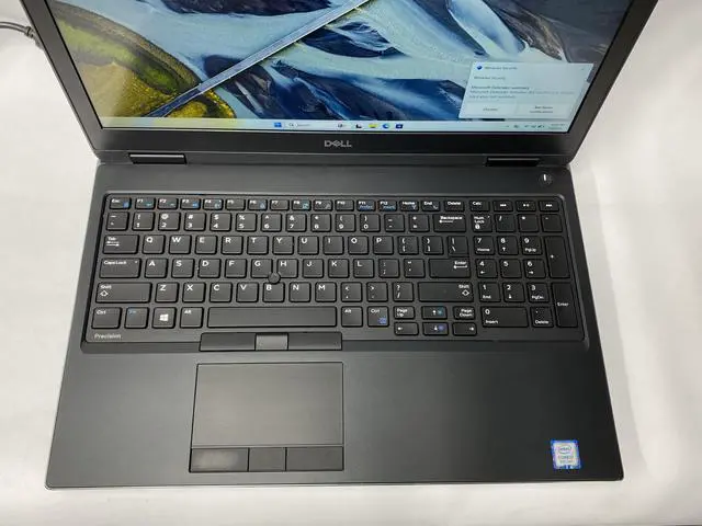 Alt view image 2 of 7 - Dell - Precision 7530 - i7-8750H - 32GB - 512GB - 15" - 1920 x 1080 - Windows 11 Pro