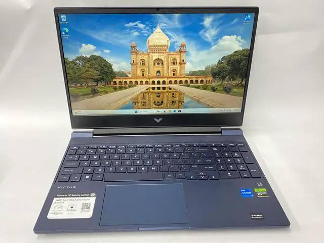 Main image of HP - 15-fa1093dx - i5-13420H - 16GB - 512GB - 15.6" - 1920 x 1080 - Windows 11 Pro