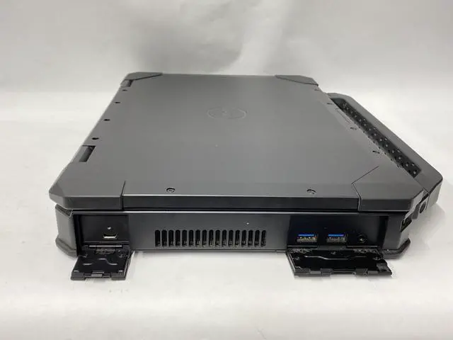 Alt view image 4 of 7 - Dell - Latitude 5424 - i7-8650u - 32GB - 512GB - 14" - 1920 x 1080 - Windows 11 Pro