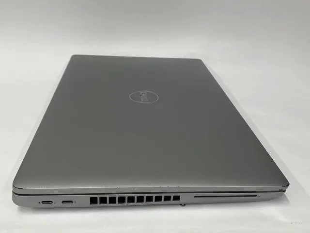 Alt view image 4 of 7 - Dell - Precision 3561 - i7-11850H - 16GB - 256GB - 15.6" - 1920 x 1080 - Windows 11 Pro