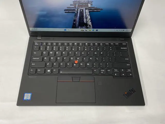 Alt view image 2 of 7 - Lenovo - Thinkpad x1 Carbon 7th gen - Touch Screen - i7-8665u - 16GB - 256GB - 14" - 1920 x 1080 - Windows 11 Pro