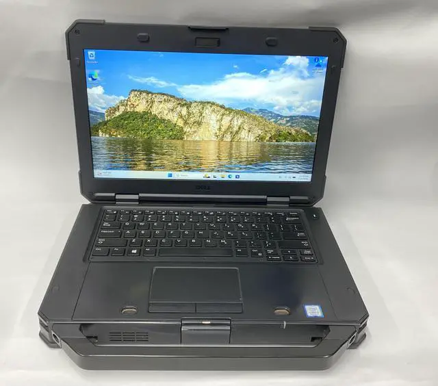 Main image of Dell - Latitude 5424 - i5-8350u - 16GB - 512GB - 14" - 1920 x 1080 - Windows 11 Pro