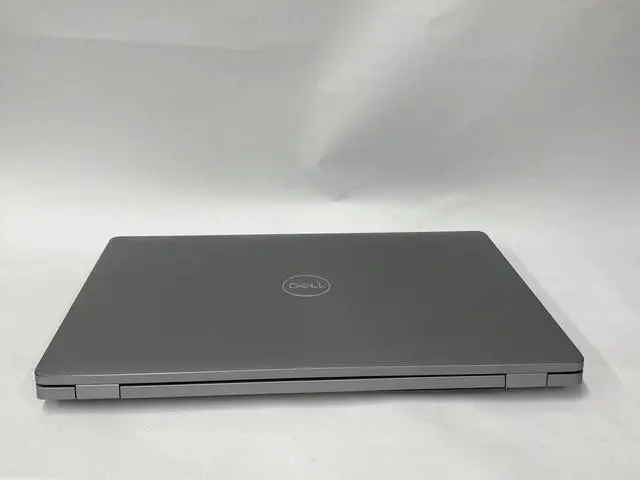 Alt view image 3 of 7 - Dell - Precision 3551 - i7-10850H - 16GB - 256GB - 15" - 1920 x 1080 - Windows 11 Pro