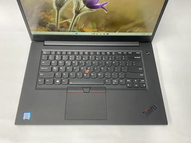 Alt view image 2 of 7 - Lenovo - ThinkPad P1 - i7-8850H - 16GB - 512GB - 15.6" - 1920 x 1080 - Windows 11 Pro