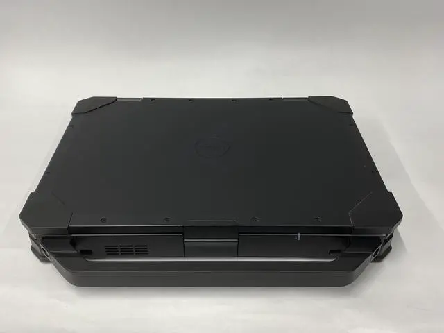 Alt view image 3 of 7 - Dell - Latitude 5424 - i5-8350u - 16GB - 512GB - 14" - 1920 x 1080 - Windows 11 Pro