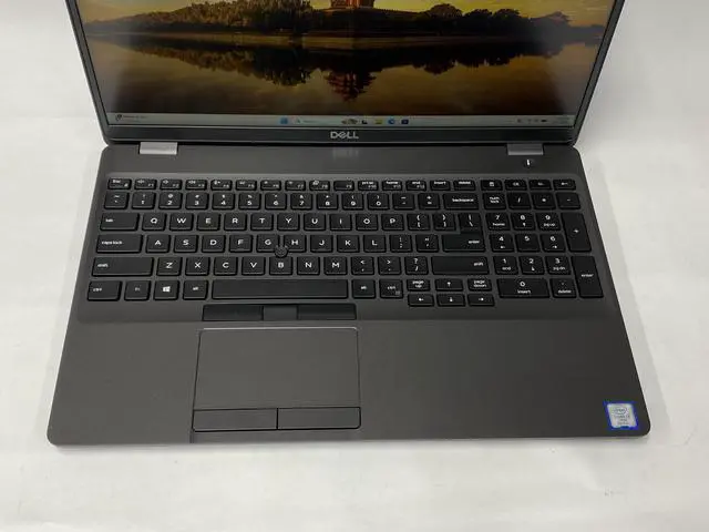 Alt view image 2 of 7 - Dell - Latitude 5500 - i7-8665u - 16GB - 512GB - 15.6" - 1920 x 1080 - Windows 11 Pro