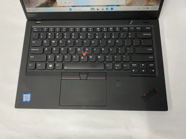 Alt view image 2 of 7 - Lenovo - ThinkPad x1 Carbon 6th - i7-8650u - 16GB - 256GB - 14" - 2560 x 1440 - Windows 11 Pro