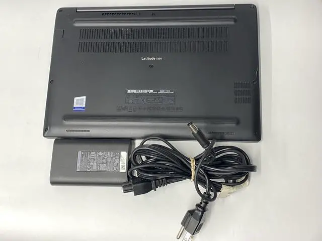 Alt view image 7 of 7 - Dell - Latitude 7390 - i7-8650U - 16GB - 256GB - 13.5" - 1920 x 1080 - Windows 11 Pro